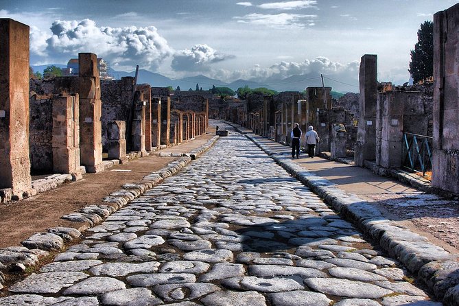 2 hours Pompeii Tour with Local Historian - Ticket Included - What You Actually See in 2 Hours, and What Gets Left Out