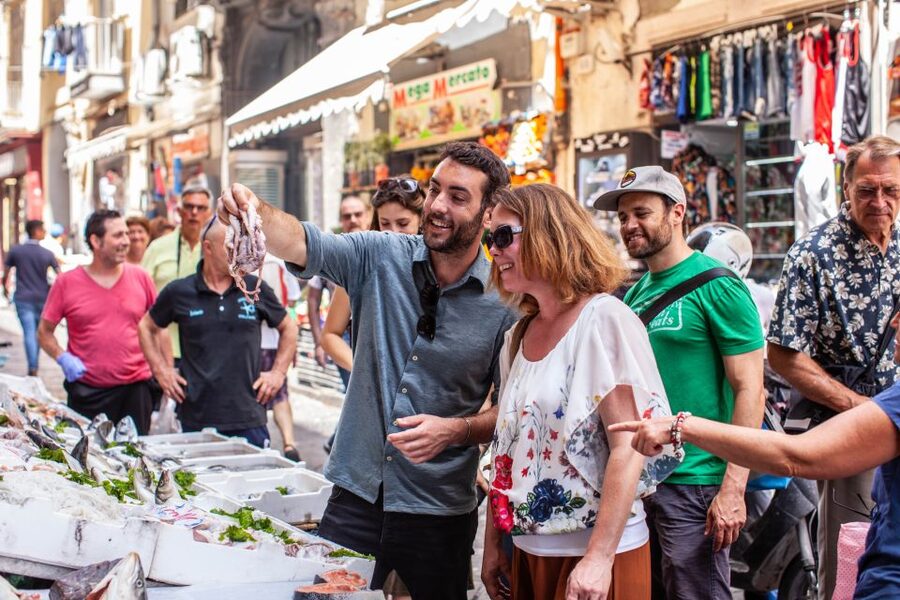 A taste of Napoli: Food Walking Tour with Local Tour Guide - Seeing the Royal Palace and Teatro San Carlo without it feeling like a checklist