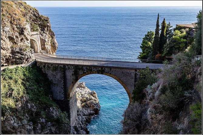 Amalfi Coast Boat Rental: Explore, Swim, and Relax at Your Pace - Li Galli: The Swim Break and Dolphin-Friendly Reputation