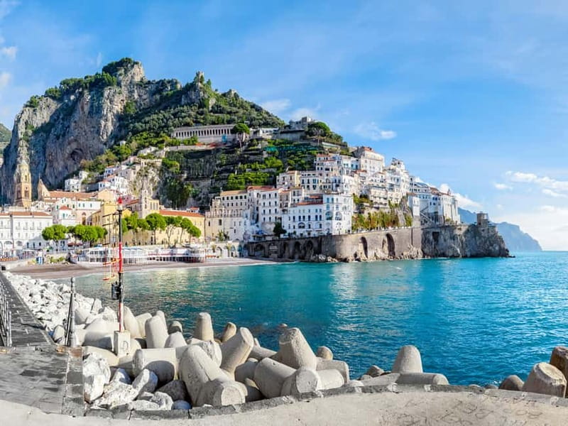 Amalfi Coast by boat from Naples - Amalfi: what you can do with about 4 hours