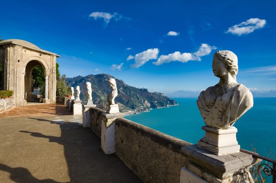 Amalfi coast from Pompeii by bus - Positano: only panoramic views, and why that can be the smart choice