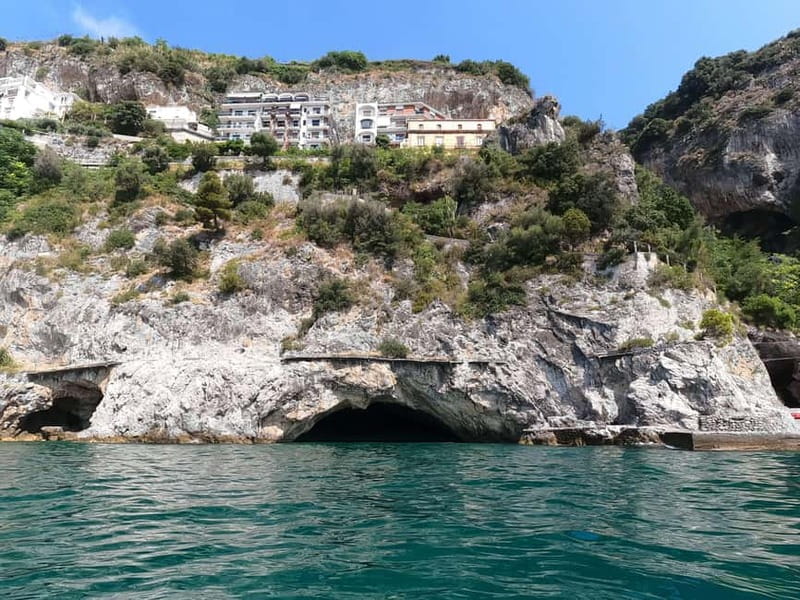 Amalfi Coast: Kayak & Snorkeling tour, sea caves and beach - Back to Maiori: why the return paddle feels different