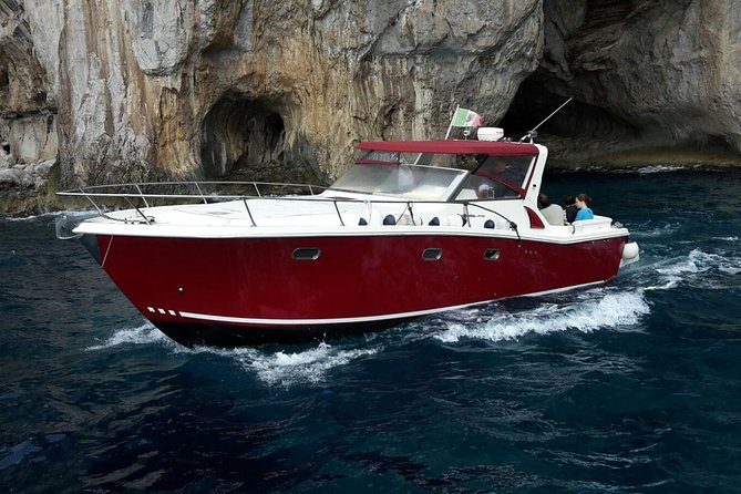 Amalfi Coast Private Boat Tour from Positano, Praiano or Amalfi - Blue Star Boat Tours stop: why that 10 minutes matters