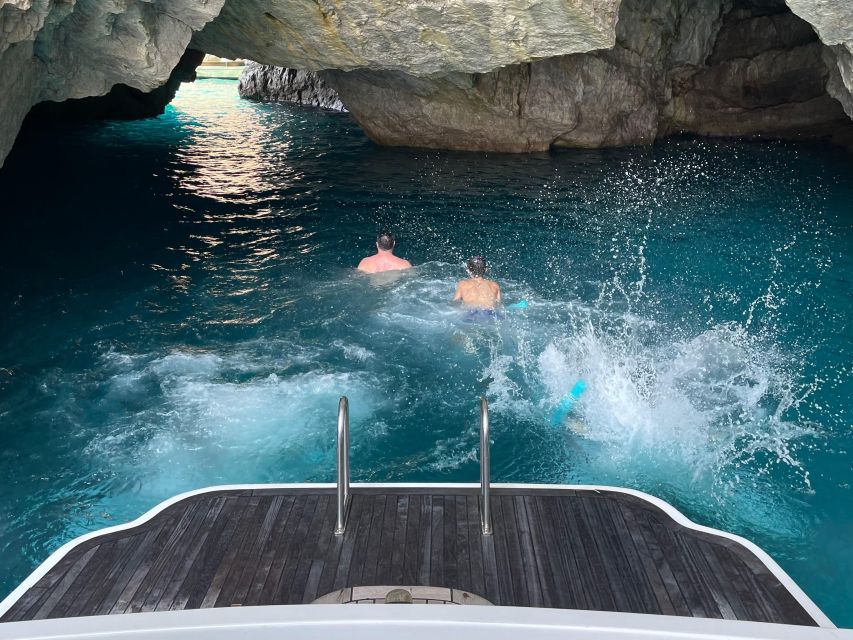 Amalfi Coast: Scenic Boat Private Tour with Aperitif - Who should book this and who might want a different plan