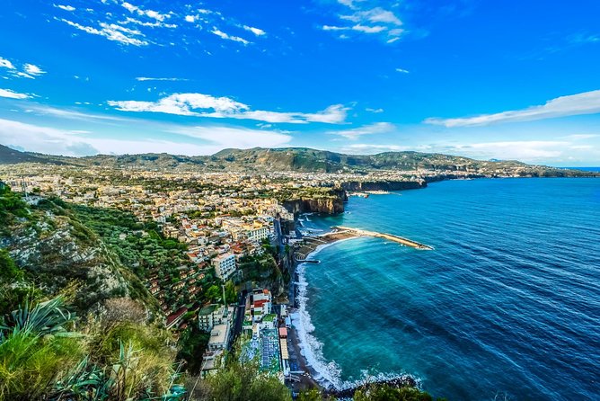 Amalfi Drive - Day Trip from Naples - Small-group limits: why 30 people matters