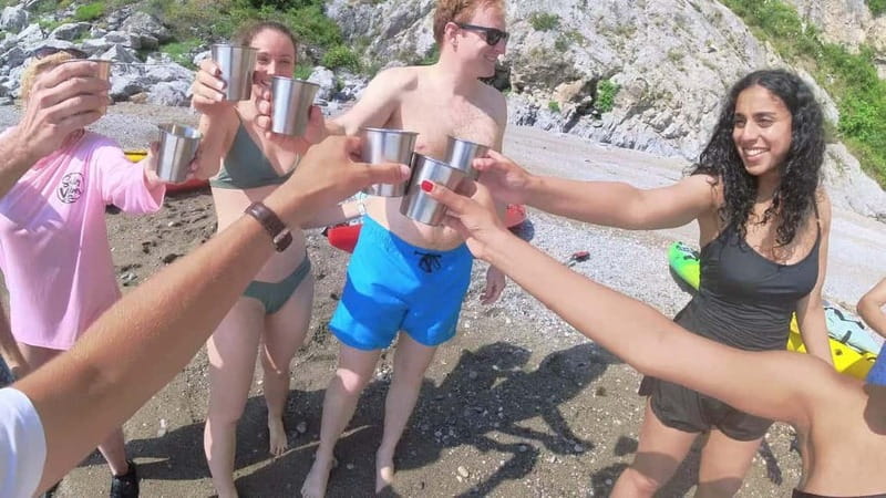 Amalfi: Kayak/Snorkel Tour to Pandora Cave with Lemon Spritz - Practical tips to make your day smoother