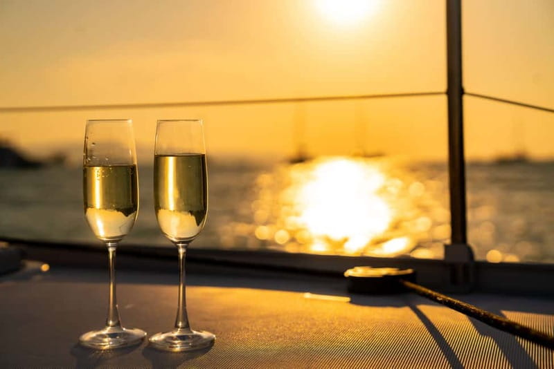 Amalfi: Sunset Boat Tour with Fruit and Drinks - Boat Comfort, Onboard Amenities, and What Snorkel Gear Really Covers