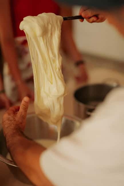 Amalfi: Tagliatelle, Mozzarella & Tiramisù Cooking Workshop - Mozzarella From Scratch: The Texture Lesson You’ll Actually Use