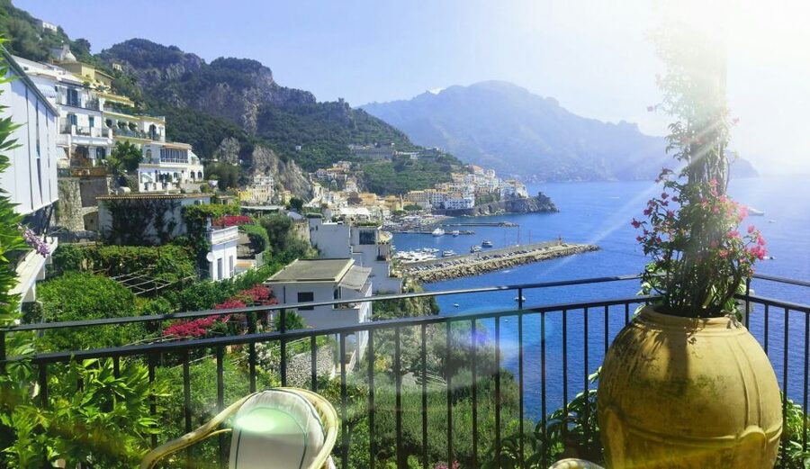 Amazing Amalfi Coast Drive from Sorrento - Positano: Tiny Streets, Shopping Stops, and Coastal Charm