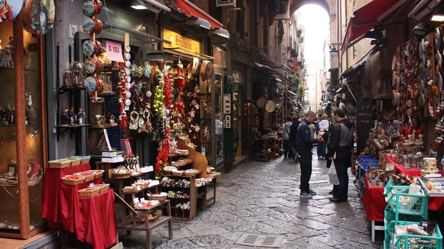 Best of Naples: Private Walking Tour with a Local - Why a private Naples walk beats a rigid checklist
