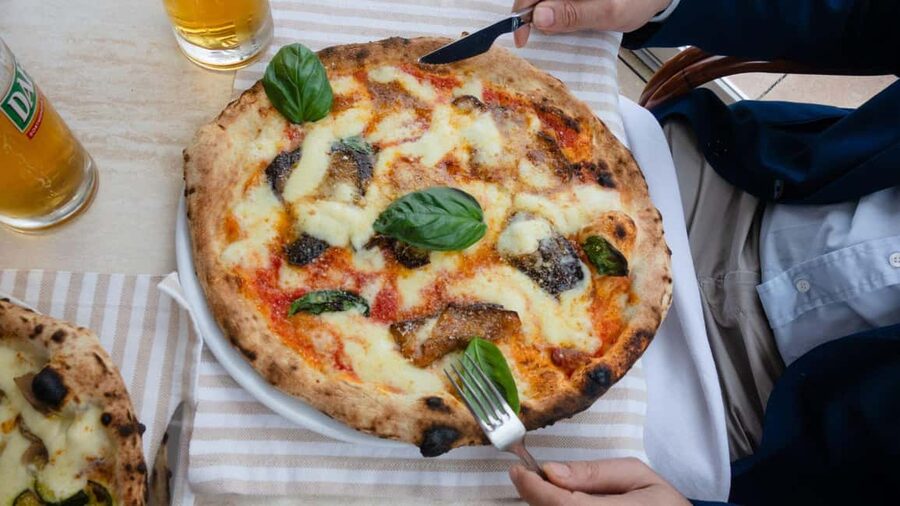 Best of Naples: Private Walking Tour with a Local - Mercato di Porta Nolana, the market stop that changes your perspective