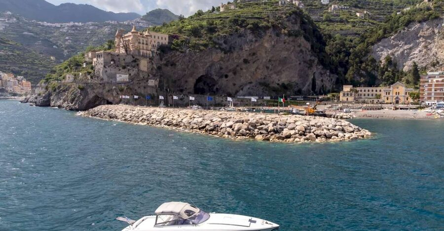 Boat tour Amalfi Coast - Capri - Positano - Sunset - Price and what you are really paying for