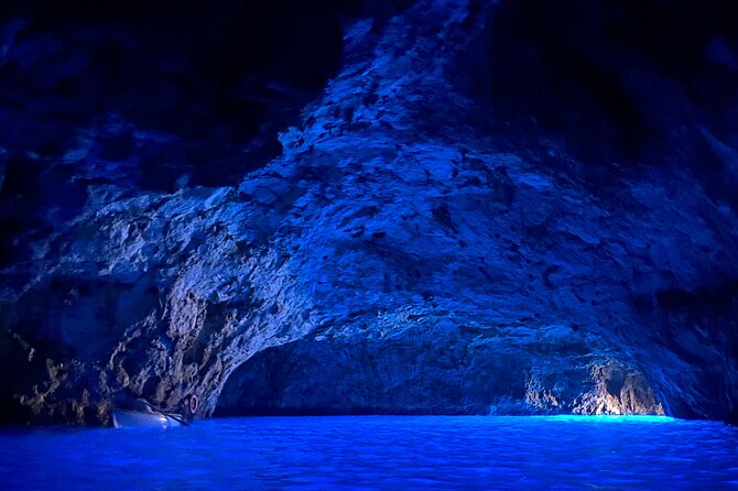 Boat Tour in Capri Italy - Meet at Bar Corallo, Then Board Without Stress
