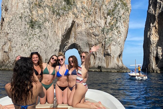 Boat Tour of the Caves on the Island of Capri - Meeting Point, Timing, and How to Not Miss the Boat