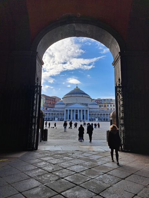 Bourbon Naples: Exclusive guide and Royal Palace pass - Piazza del Plebiscito: Naples as a Stage