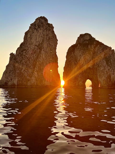 Capri: 2-hour boat tour of the caves and stacks - Boat Comfort Details That Make the Difference