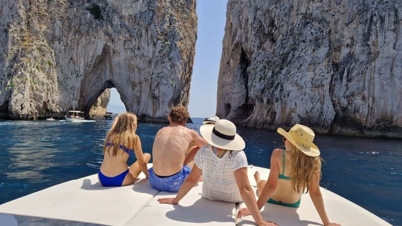 Capri : 2 Hours Private Boat from Capri - The Grotto Stops: Blue, White, Green, Champagne, and Heart Cave