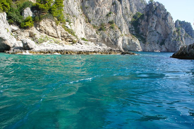 Capri & Blue Grotto Small Group Full-Day Boat Tour from Positano - What’s included, what’s not, and what I’d pack