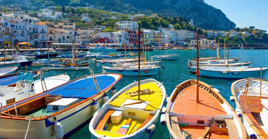 Capri: Boat and Island Tour - How the 6-hour loop runs from Capri Port to Anacapri and back