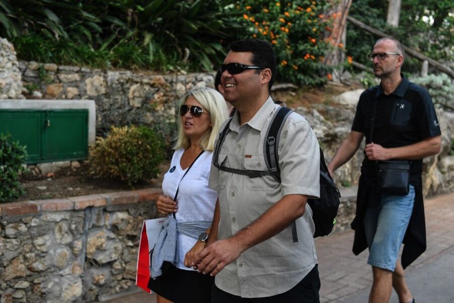Capri: Guided Capri and Anacapri Experience - Mount Solaro and Villa San Michele, why the viewpoint timing matters