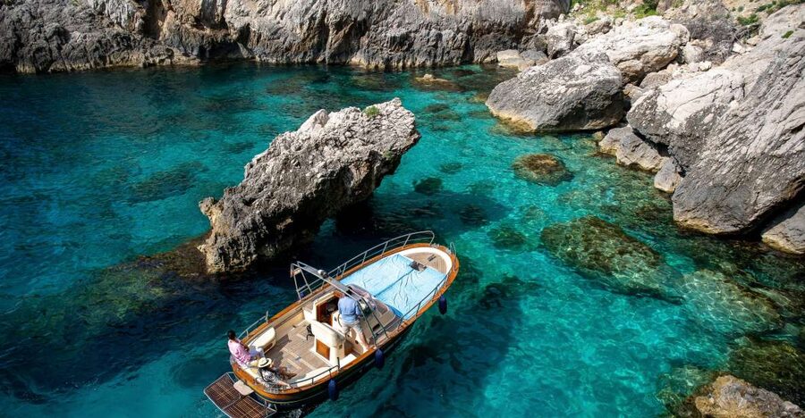 Capri: Half-Day Private Customizable Cruise with Snorkeling - Getting there: meeting at Bar Pentagono and starting near Marina Grande