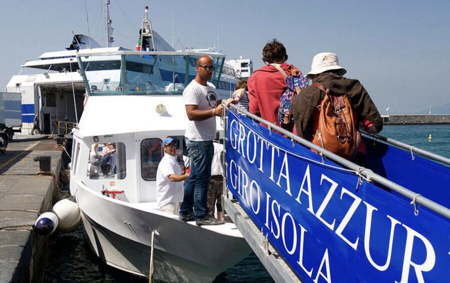 Capri: Island Sightseeing Tour with Blue Grotto Stop - Capri from the Water: What This 1-Hour Cruise Covers