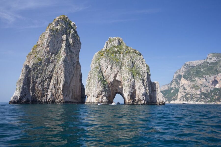 Capri: Island Sightseeing Tour with Blue Grotto Stop - Meeting at Banchinella Pier: Finding the Laser Capri at Pier 23