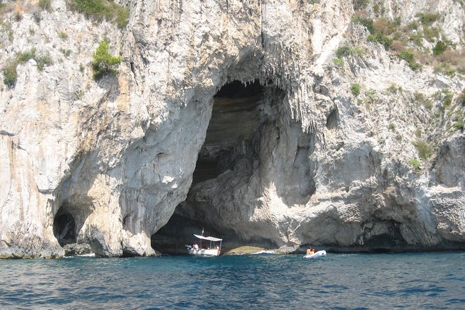 Capri Private Boat Tour from Positano, Praiano or Amalfi - Passing I Faraglioni and Entering the Blue Grotto Without the Ferry Grind
