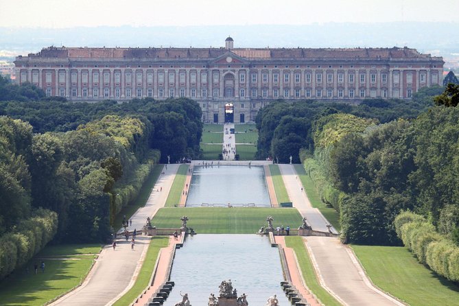 Caserta Royal Palace & Gardens Small Group Tour with Shuttle - Why this small-group format is worth it (especially here)