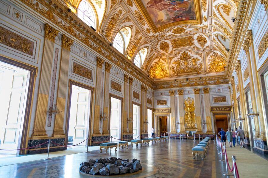 Caserta Royal Palace & Gardens Small Group Tour with Shuttle - Time on your feet: how to plan for a smooth 3-hour visit