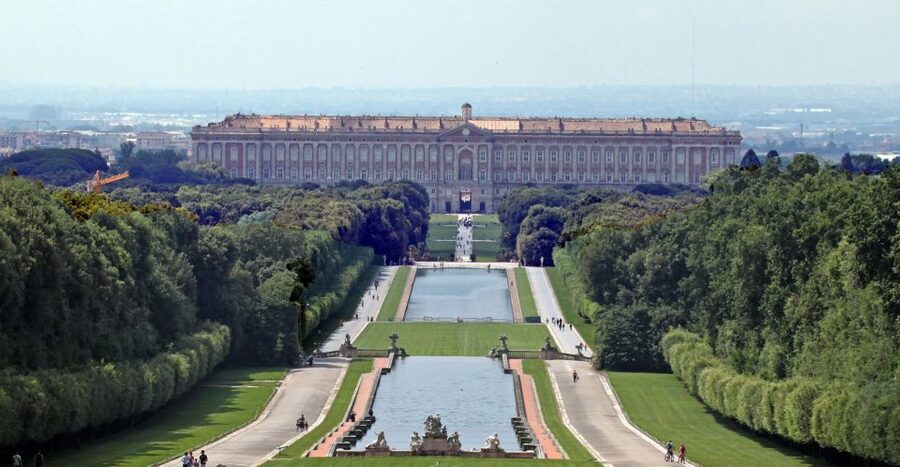 Caserta: Royal Palace of Caserta Ticket and Guided Tour - Price and value check for a private art historian tour