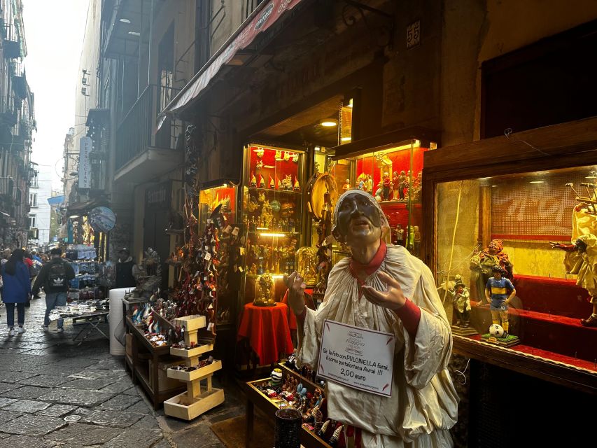 Chocolate and Pastry tasting tour in Napoli Old Town - Sfogliatella or rum baba, the iconic finish