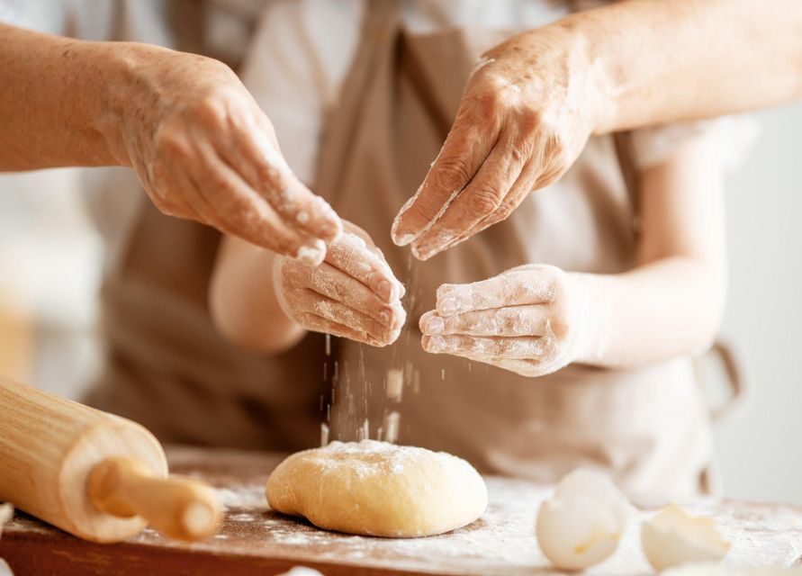 Cooking Lesson: Neapolitan pasta homemade - Neapolitan Pasta in Naples, the Way Grandmothers Taught It
