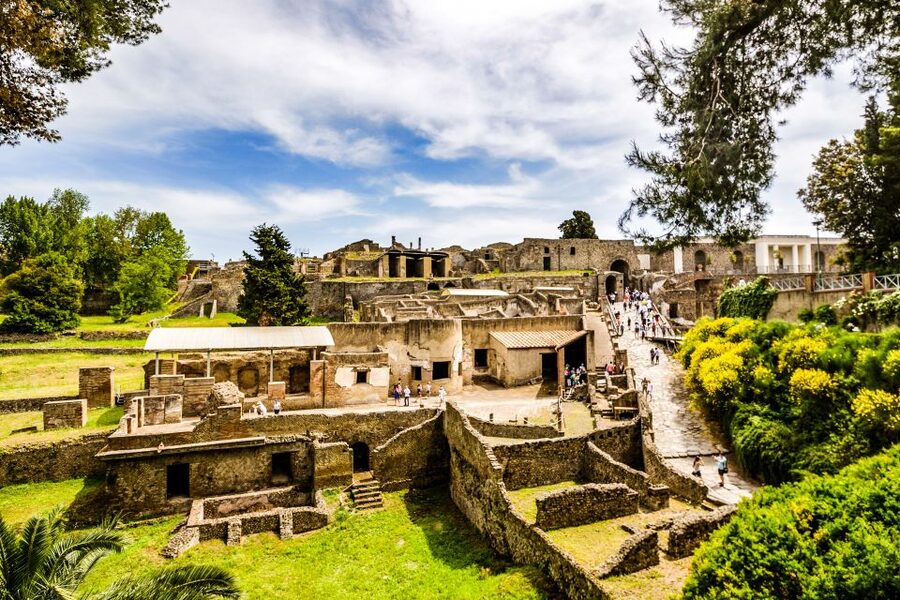 Discover Mt. Vesuvius: Private 3-Hour Tour from Pompeii - Pompeii to Vesuvius by private car, and why that changes the day