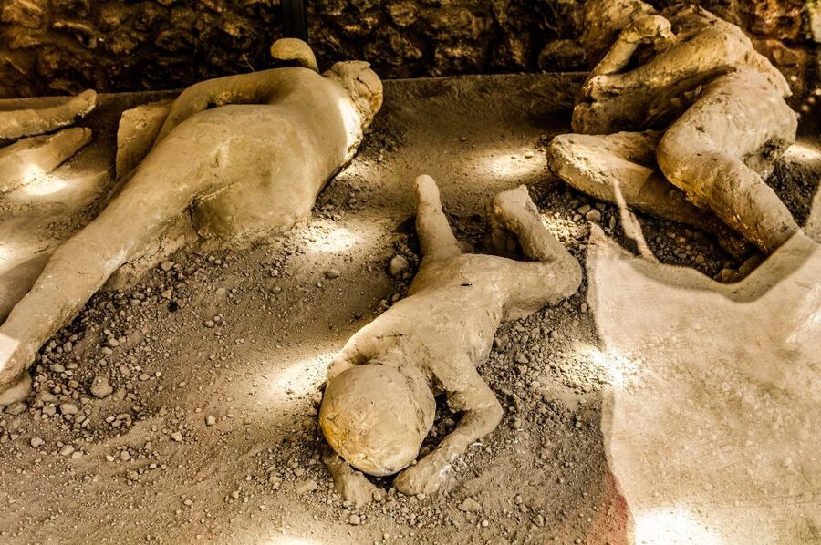 Discover Mt. Vesuvius: Private 3-Hour Tour from Pompeii - Who this Vesuvius private tour suits best