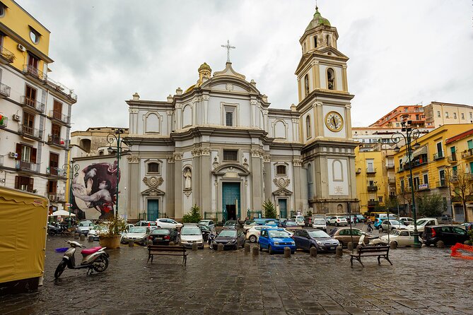 Discover the Rione Sanità with Insolitaguida - Porta San Gennaro to Coffee: Starting at the Symbolic Gateway