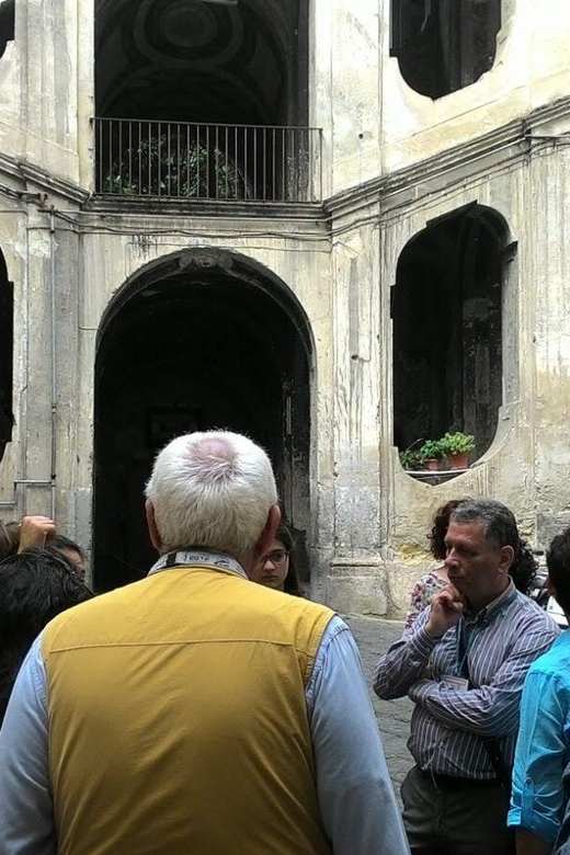 Discover the Rione Sanità with Insolitaguida - Price and Value: Is $25 for Naples Rione Sanità a Fair Deal?