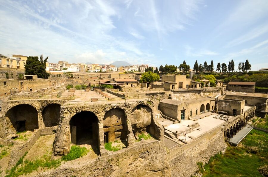 Ercolano: Herculaneum Entry Ticket with Optional Audio Guide - Should you book this Herculaneum ticket?