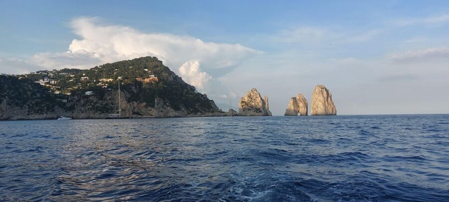 Esperienza Privata a Capri in Barca con Gozzo Classico 3H - Faraglioni plus Casa Malaparte, where Capri goes from pretty to iconic