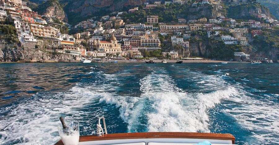 From Amalfi: 7H Amalfi Coast - Group Tour by boat - The drink part is real, not a token