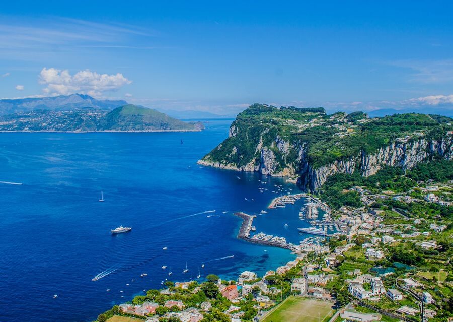From Amalfi: Day Trip to Capri Private Boat Tour with Drinks - Capris grotto circuit: Blue, Green, and Grotta Bianca