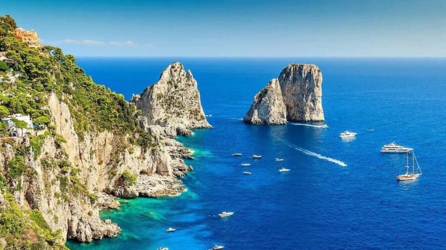 From Amalfi: Li Galli and Capri Islands Boat Tour - Food, drinks, and what you should pack for comfort