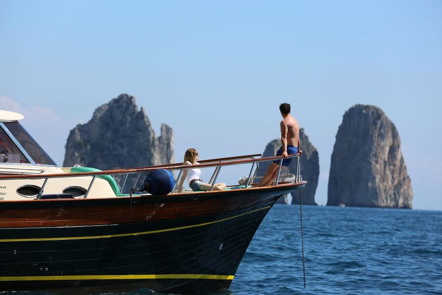 From Amalfi: Li Galli Islands and Capri Full-Day Boat Tour - Key Things To Know Before You Go