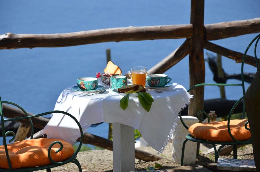 From Naples: Amalfi Coast by Car & Boat plus Emerald Grotto - A well-paced plan for the Amalfi Coast, from Naples to sea