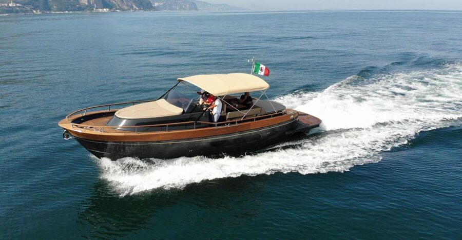 From Naples: Boat Tour to Capri Island with Aperitiv - Key things to know before you sail