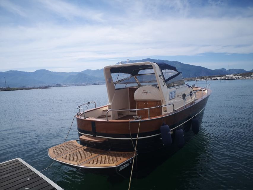 From Naples: Boat Tour to Capri Island with Aperitiv - Capri town time: what you can realistically do in about 3 hours