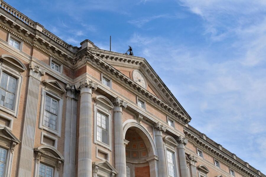 From Naples: Caserta Royal Palace Tour - Pickup and the 50-Minute Ride Through Campania