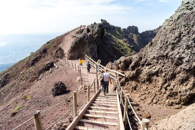 From Naples: Day Trip to Mount Vesuvius - The 30-Minute National Park Stretch and What You See on the Way