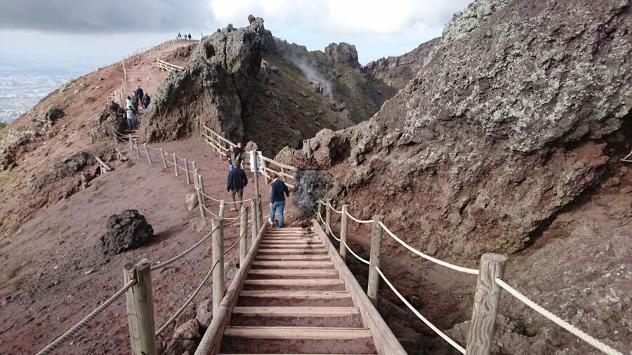 From Naples: Guided Pompei & Mount Vesuvius with Pizza Lunch - What You Really See in Pompeii (And Why Those Spots Matter)