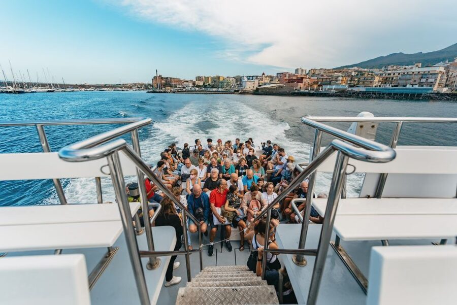 From Naples: Gulf of Naples & Capri Sightseeing Boat Tour - From Naples to Capri, the day plan that actually feels doable